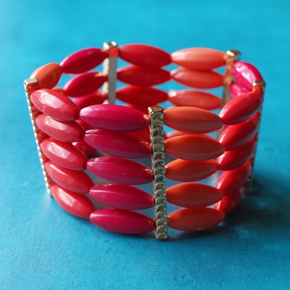 1990s Pink & Coral Beaded Stretch Cuff Bracelet — Gold Tone Hardware, 2" Tall - Picture 2 of 3